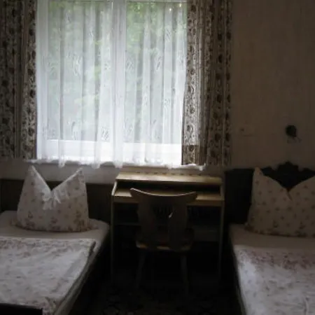 Gastehaus Seethaler 여관 2*