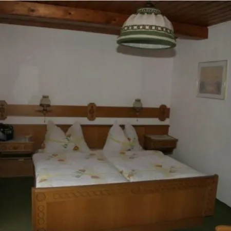 Gastehaus Seethaler 여관 2*